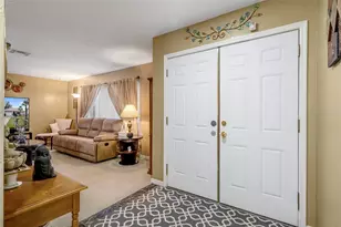 8158 Winding Oak Ln, Spring Hill, FL 34606 - Photo 7