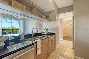 1064 N Tamiami Trl, Sarasota, FL 34236 - Photo 7