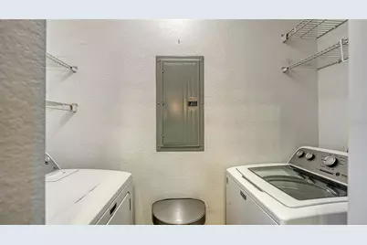 1064 N Tamiami Trail #1625, Sarasota, FL 34236 - Photo 9