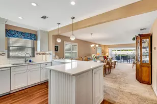 9421 Kingston Dr, Bradenton, FL 34210 - Photo 9