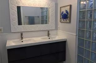 7429 Broughton St, Sarasota, FL 34243 - Photo 11