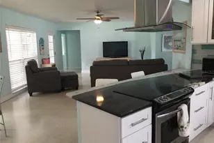 7429 Broughton St, Sarasota, FL 34243 - Photo 7