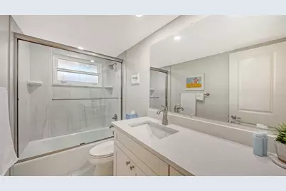 4380 Exeter Drive #H-103, Longboat Key, FL 34228 - Photo 25