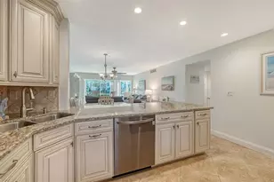 4380 Exeter Dr, Longboat Key, FL 34228 - Photo 15