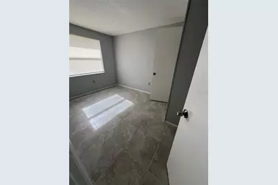 2717 25th Street, Sarasota, FL 34234 - Photo 7