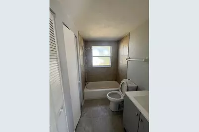 2717 25th Street, Sarasota, FL 34234 - Photo 5