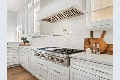 4205 Higel Avenue, Sarasota, FL 34242 - Photo 15