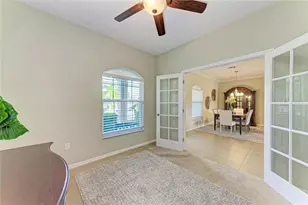 4240 70th St Cir E, Palmetto, FL 34221 - Photo 9