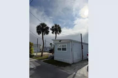 2601 Gulf Drive N #611, Bradenton Beach, FL 34217 - Photo 3