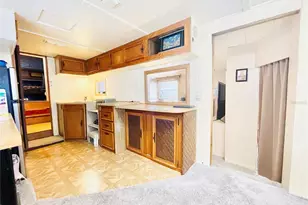 3275 26th Ave E, Bradenton, FL 34208 - Photo 7