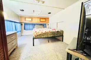 3275 26th Ave E, Bradenton, FL 34208 - Photo 11