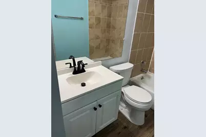 4800 Rilma Avenue #141, Sarasota, FL 34234 - Photo 5