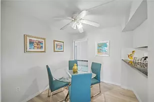 6157 Midnight Pass Rd, Sarasota, FL 34242 - Photo 3