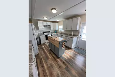 1811 Pennsylvania Avenue, Bradenton, FL 34207 - Photo 3