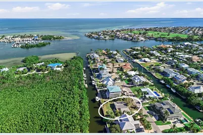 514 77th Street, Holmes Beach, FL 34217 - Photo 7