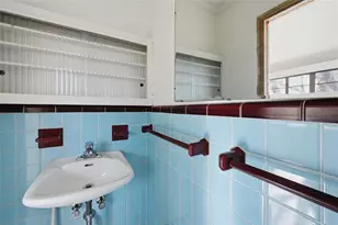 514 77th St, Holmes Beach, FL 34217 - Photo 31