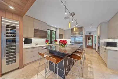 3348 Old Oak Drive, Sarasota, FL 34239 - Photo 17