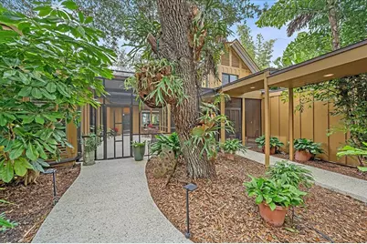 3348 Old Oak Drive, Sarasota, FL 34239 - Photo 3