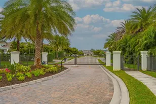 7725 Sandhill Lake Dr, Sarasota, FL 34241 - Photo 45