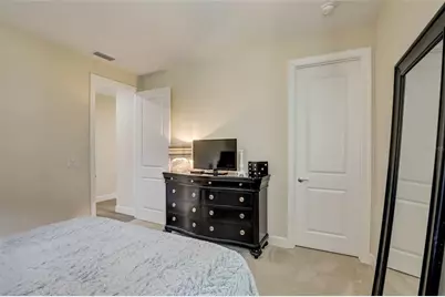 7725 Sandhill Lake Drive, Sarasota, FL 34241 - Photo 27