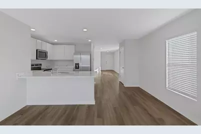 5831 Silver Moonlight Drive, Palmetto, FL 34221 - Photo 11