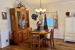 5707 45th St E, Bradenton, FL 34203 - Photo 9