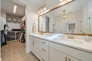 7313 Donnybrook Ln, Sarasota, FL 34240 - Photo 35