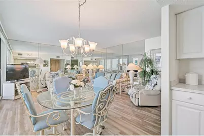 6518 Midnight Pass Road #310, Sarasota, FL 34242 - Photo 3