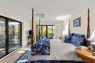 1633 Boathouse Cir, Sarasota, FL 34231 - Photo 17