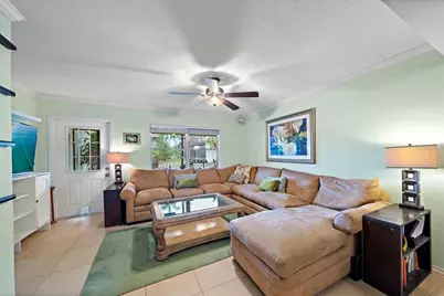 3357 Ramblewood Drive N #3357, Sarasota, FL 34237 - Photo 17