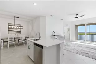 19140 Scallop Loop, Lakewood Ranch, FL 34211 - Photo 5