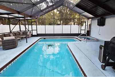 2490 Huffton Circle, Sarasota, FL 34235 - Photo 25