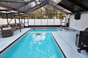 2490 Huffton Cir, Sarasota, FL 34235 - Photo 25