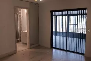 2281 Lockwood Meadows Dr, Sarasota, FL 34234 - Photo 9