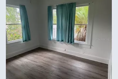 617 Siesta Drive, Sarasota, FL 34242 - Photo 9