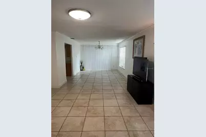 218 Amherst Avenue #85, Sarasota, FL 34232 - Photo 3