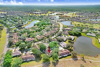 2608 Newcomb Court #2608, Sun City Center, FL 33573 - Photo 5