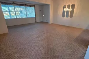 2608 Newcomb Ct, Sun City Center, FL 33573 - Photo 5