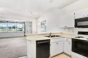 2608 Newcomb Ct, Sun City Center, FL 33573 - Photo 25