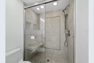 800 S Blvd Of The Presidents #19, Sarasota, FL 34236 - Photo 25