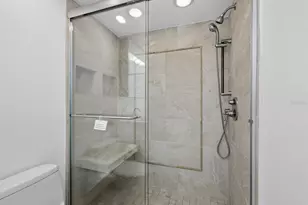 800 S Boulevard of the Presidents, Sarasota, FL 34236 - Photo 25