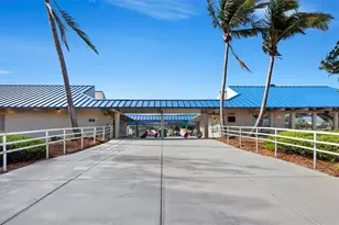 800 S Boulevard of the Presidents, Sarasota, FL 34236 - Photo 37