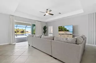 8566 St Kitts Cir, Englewood, FL 34224 - Photo 5