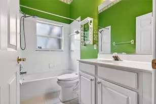 5121 Flagstone Dr, Sarasota, FL 34238 - Photo 29