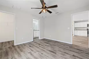 18386 Locklane Ave, Port Charlotte, FL 33948 - Photo 13