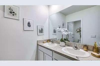 18416 Canopy Place, Lakewood Ranch, FL 34211 - Photo 13