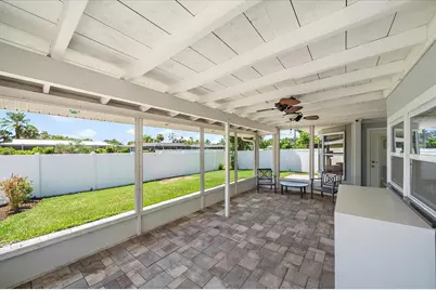 6841 Roxbury Drive, Sarasota, FL 34231 - Photo 29