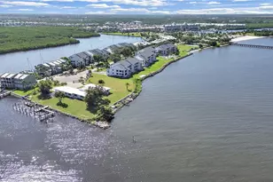 907 Bahia Del Sol Dr, Ruskin, FL 33570 - Photo 37