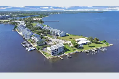 907 Bahia Del Sol Drive #907, Ruskin, FL 33570 - Photo 1