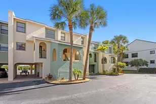 907 Bahia Del Sol Dr, Ruskin, FL 33570 - Photo 3